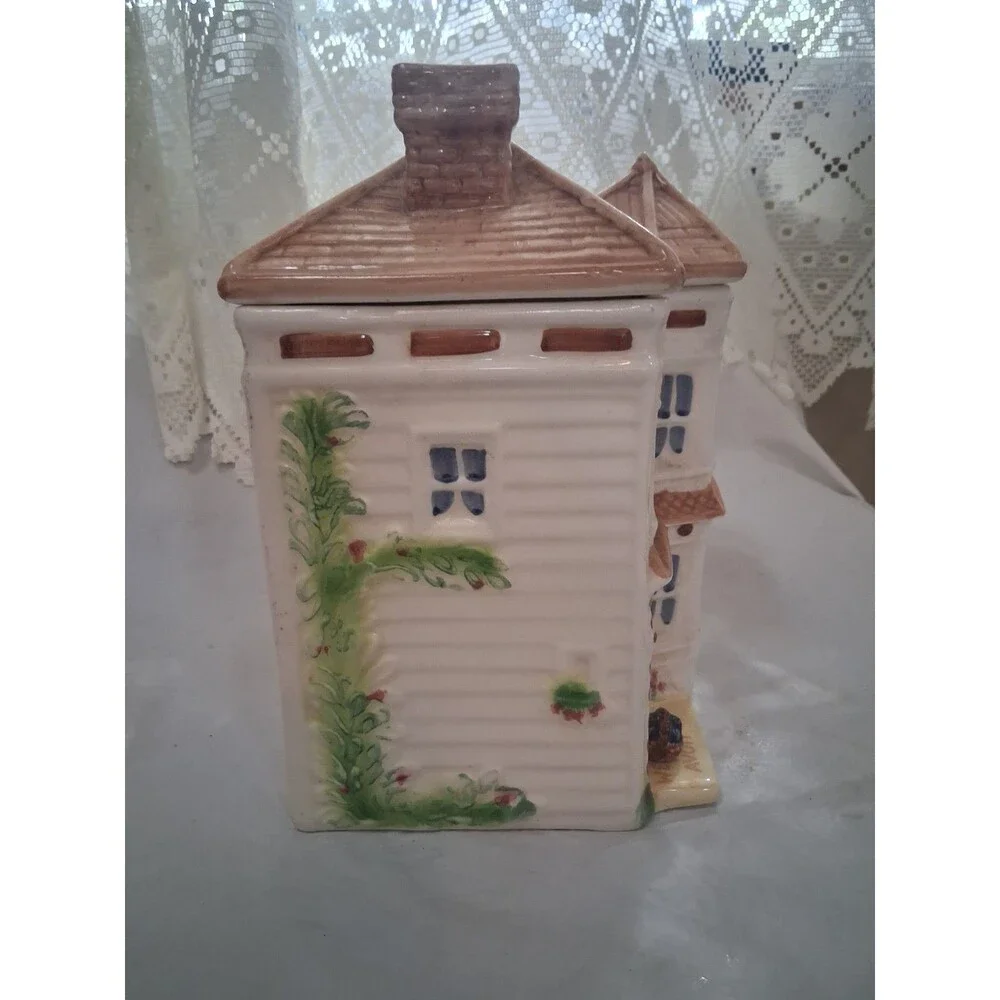 Vintage Avon Townhouse Ceramic Cookie Jar Victorian Cottage House Canister 1989